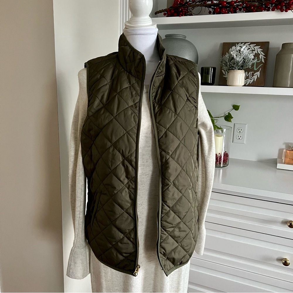 Old Navy Olive Vest Large